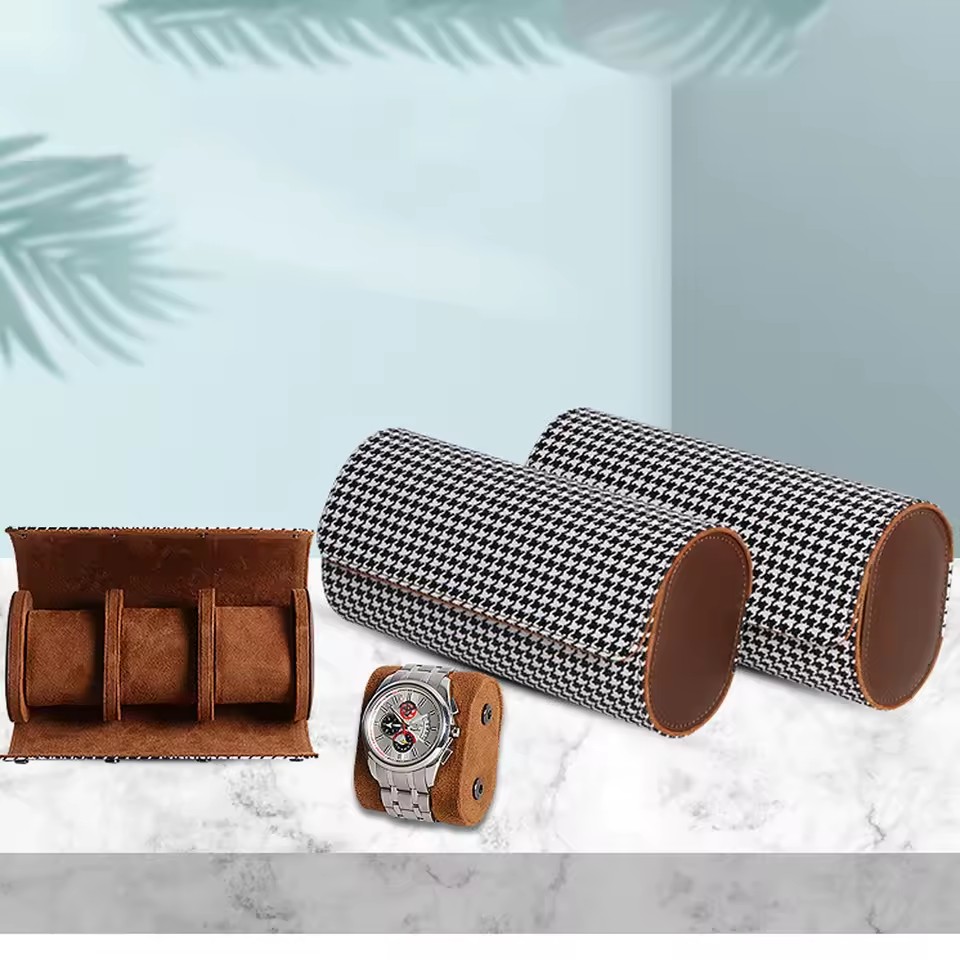 Watch Roll Travel Case-1/2/3 S - огляд і ціна Watch Travel Roll Case 3 Slots Leather